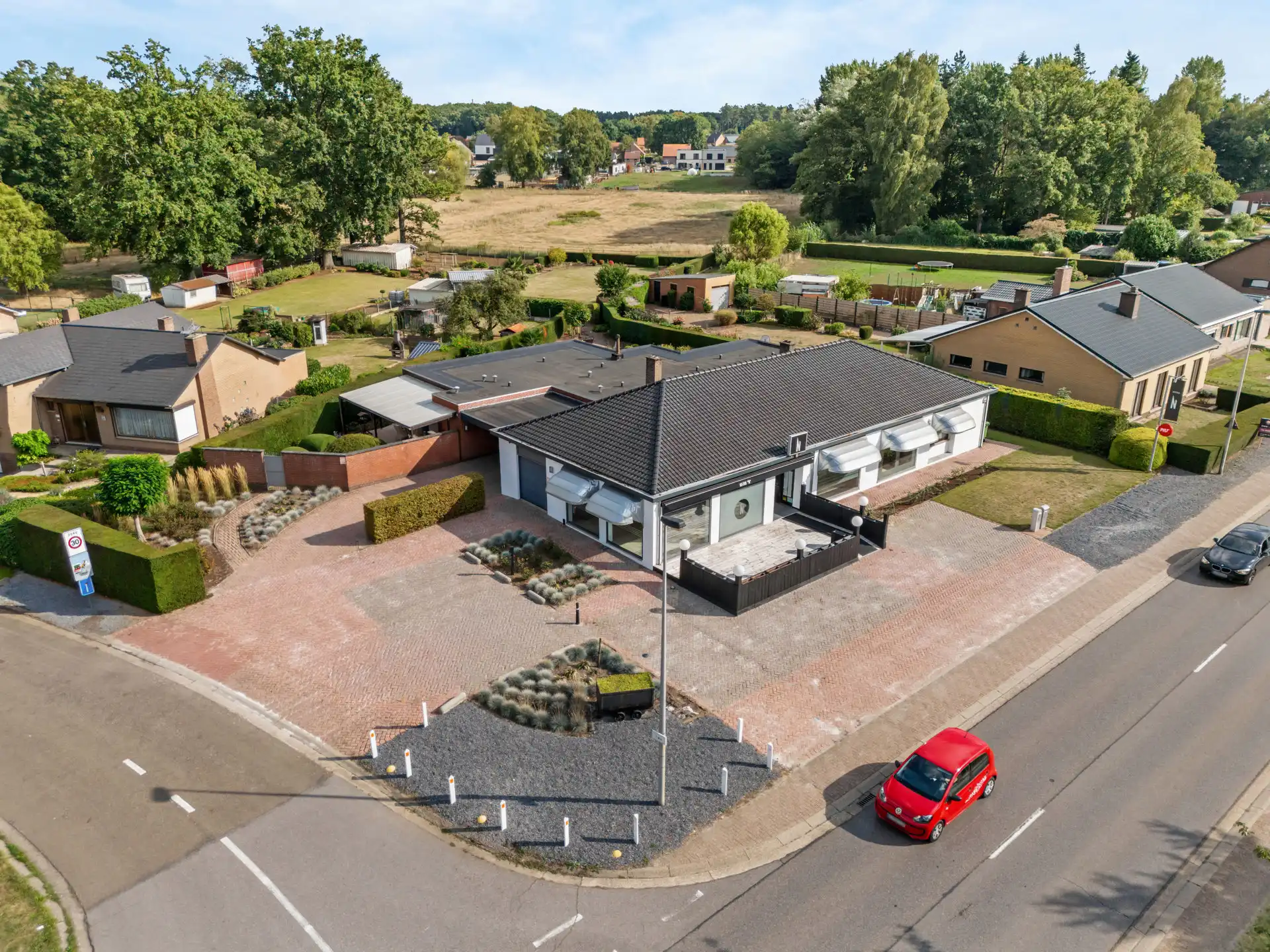 Hoofdfoto van de publicatie: Woning met handelspand op 28a17ca