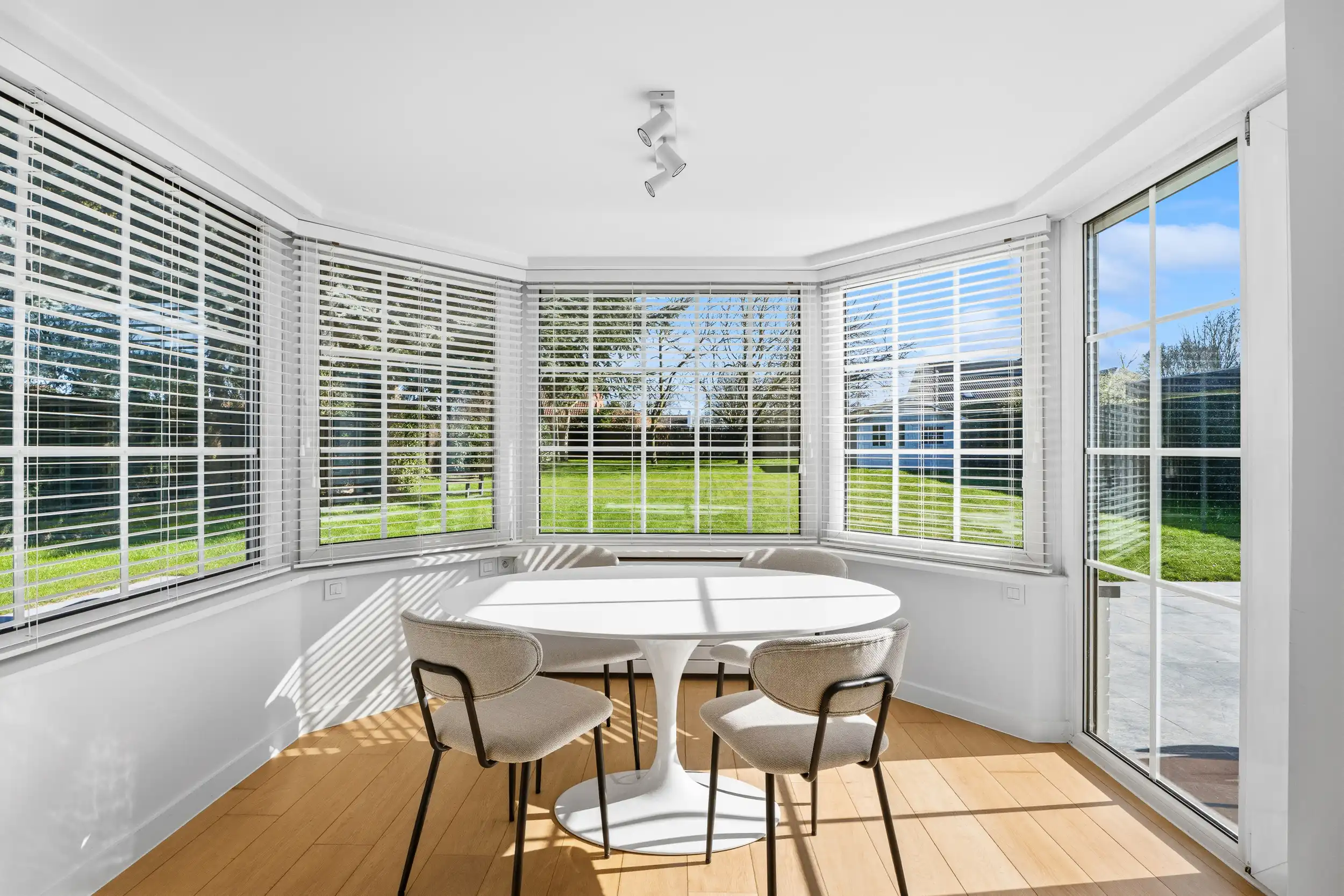 Stijlvolle instapklare villa op Rodenburg foto 5