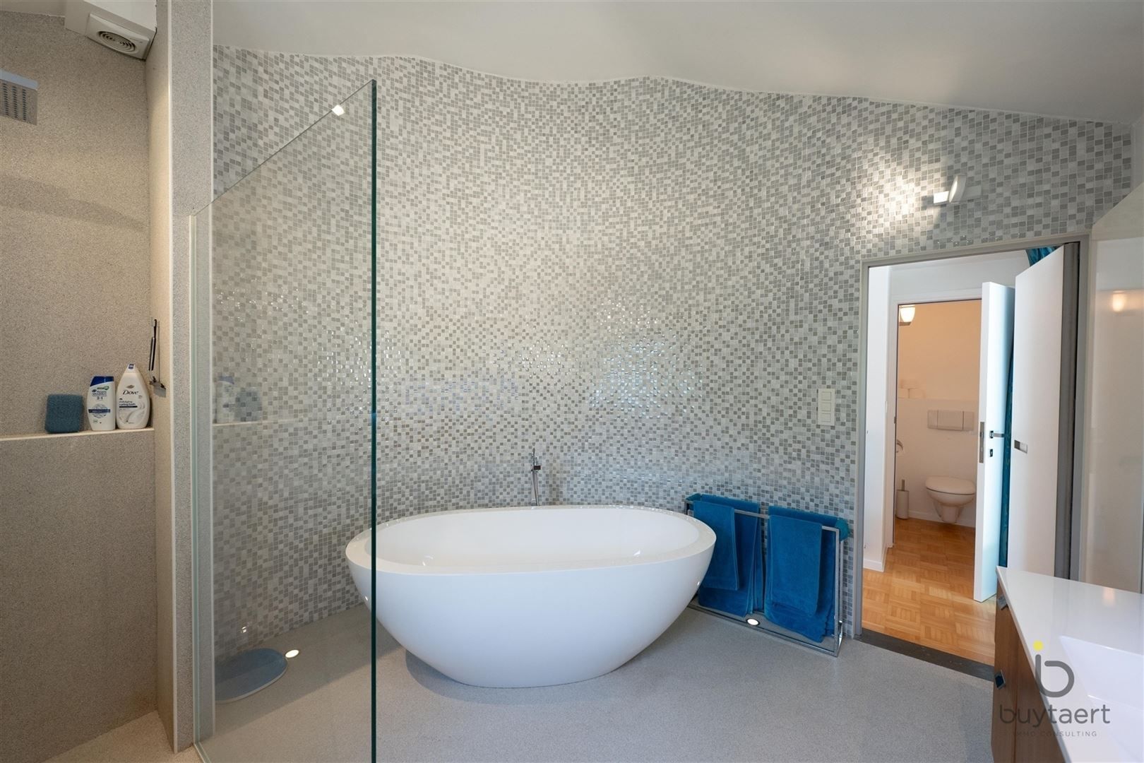 Wonen én werken in luxe familiewoning in begeerde Vriesdonkwijk foto 43