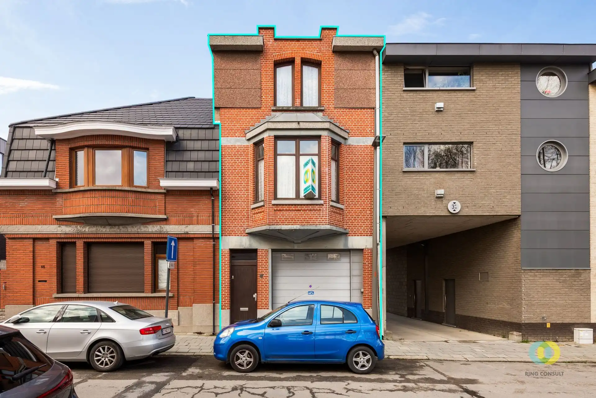 Hoofdfoto van de publicatie: Bel-étage woning met grote garage