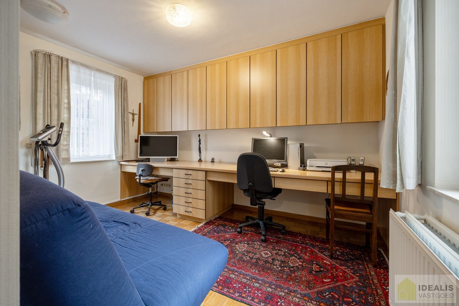 IDEALIS VASTGOED – RUIM INSTAPKLAAR APPARTEMENT IN KLEINSCHALIGE RESIDENTIE MET LICHTRIJKE LEEFRUIMTE, OPEN KEUKEN, HEERLIJK OVERDEKT TERRAS, 3 SLAAPKAMERS, BADKAMER, FIJNE WASPLAATS/BERGING EN INPANDIGE GARAGE OP EEN UITERST GUNSTIGE LOCATIE MIDDEN IN HET CENTRUM VAN PELT!! ZEER GESCHIKT VOOR KANDIDATEN OP ZOEK NAAR INSTAPKLAAR APPARTEMENT foto 31