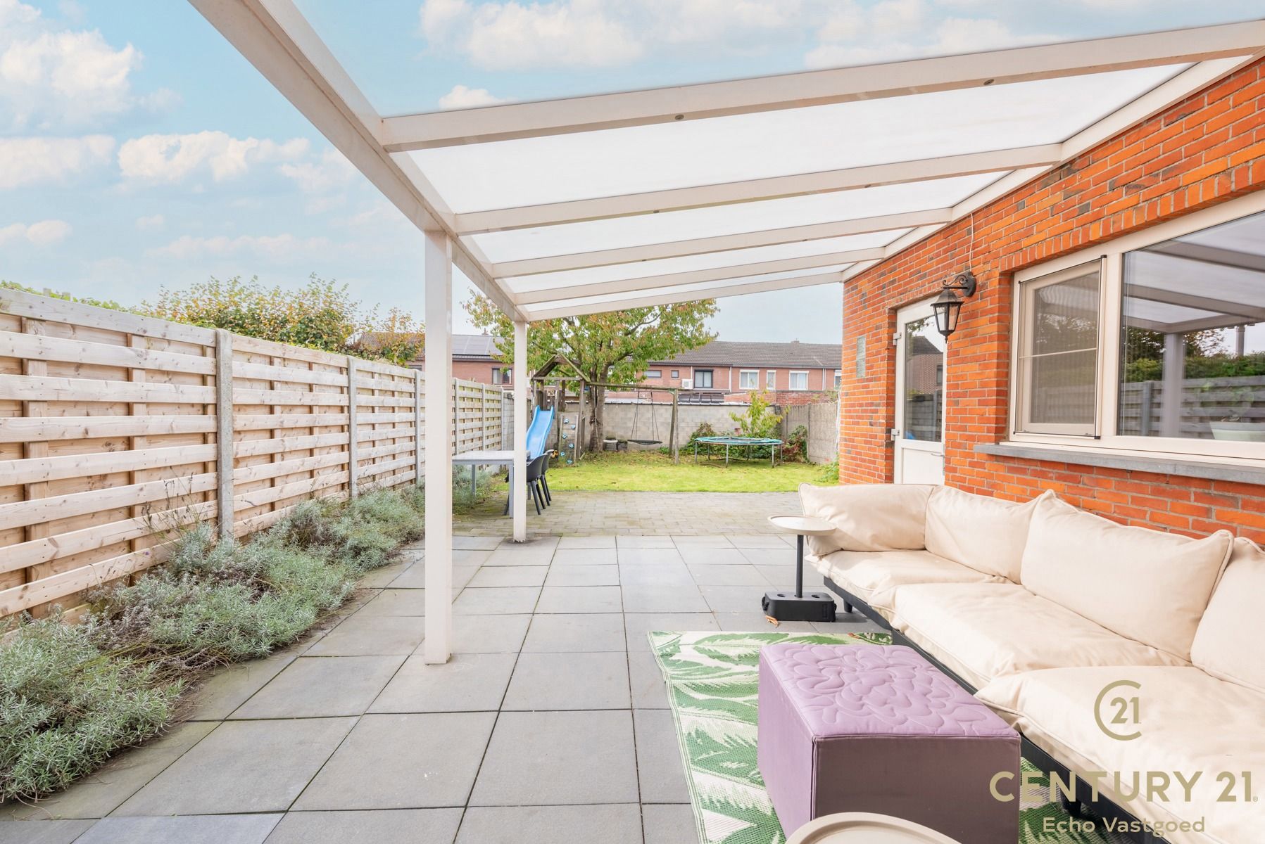 Ruime en Instapklare Hoekwoning met Tuin en Garage foto 23