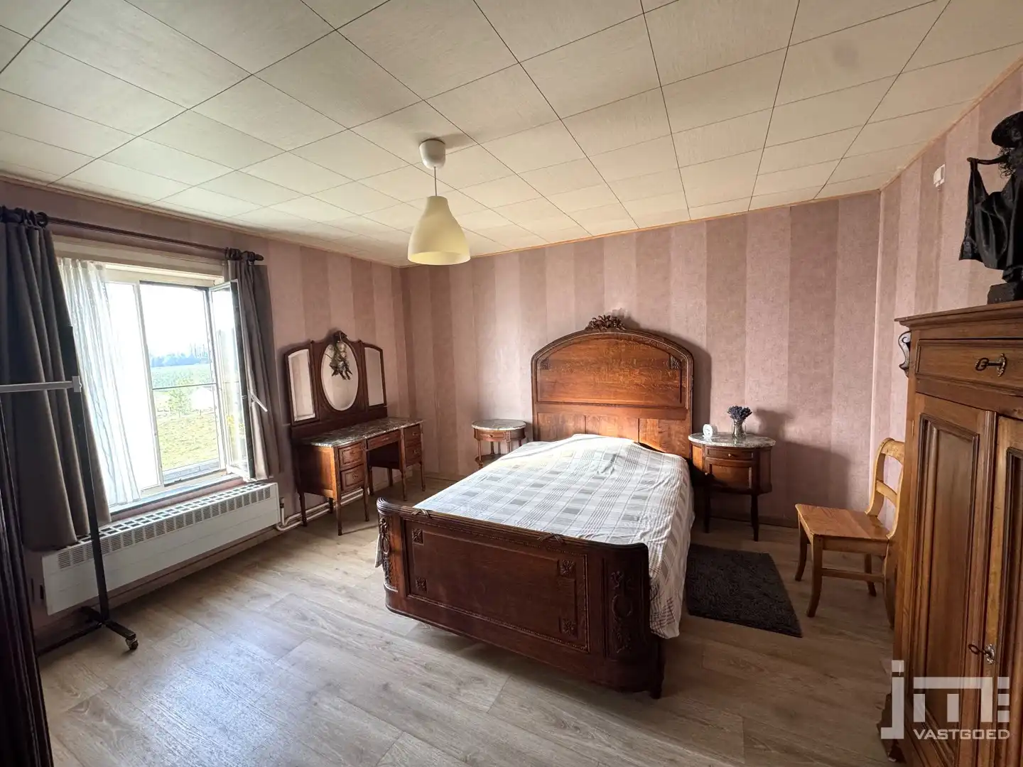 Goed onderhouden woning met 3 slaapkamers en vrij uitzicht in Kerniel foto 11