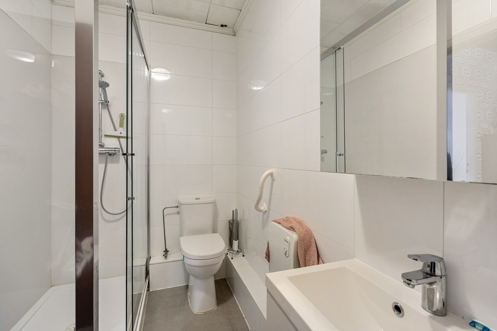 Handelspand met woonst in het centrum van Sint-Truiden. foto 12