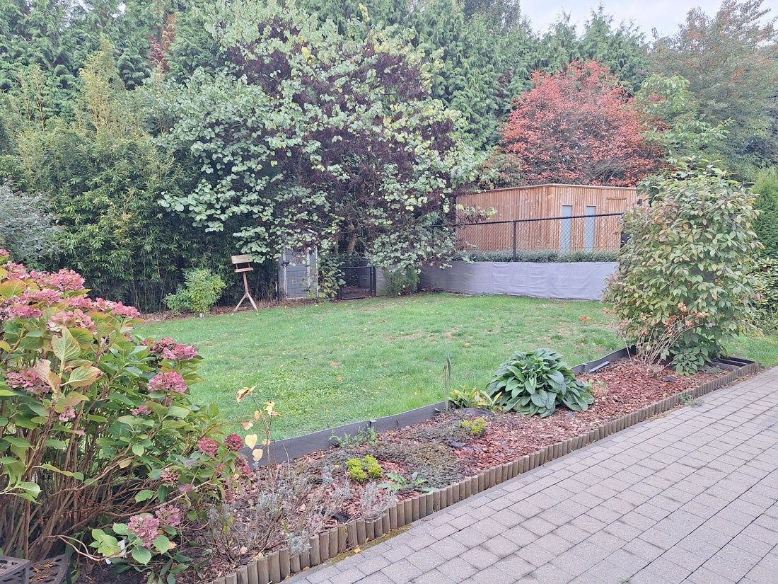 Prachtige eigentijdse woning in een groen kader foto 21