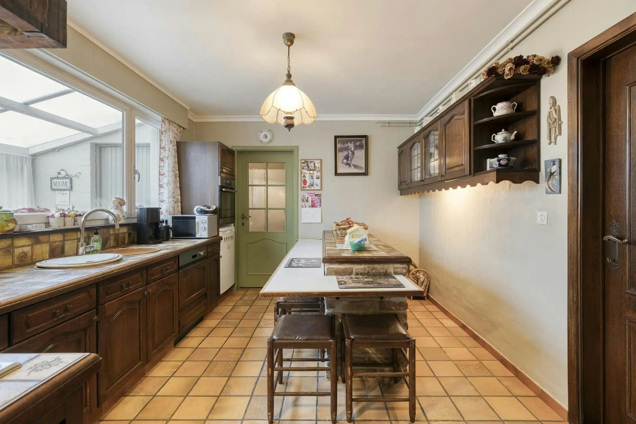 Halfopen bebouwing (4 slpk) te Sint-Andries in doodlopend straat  foto 8