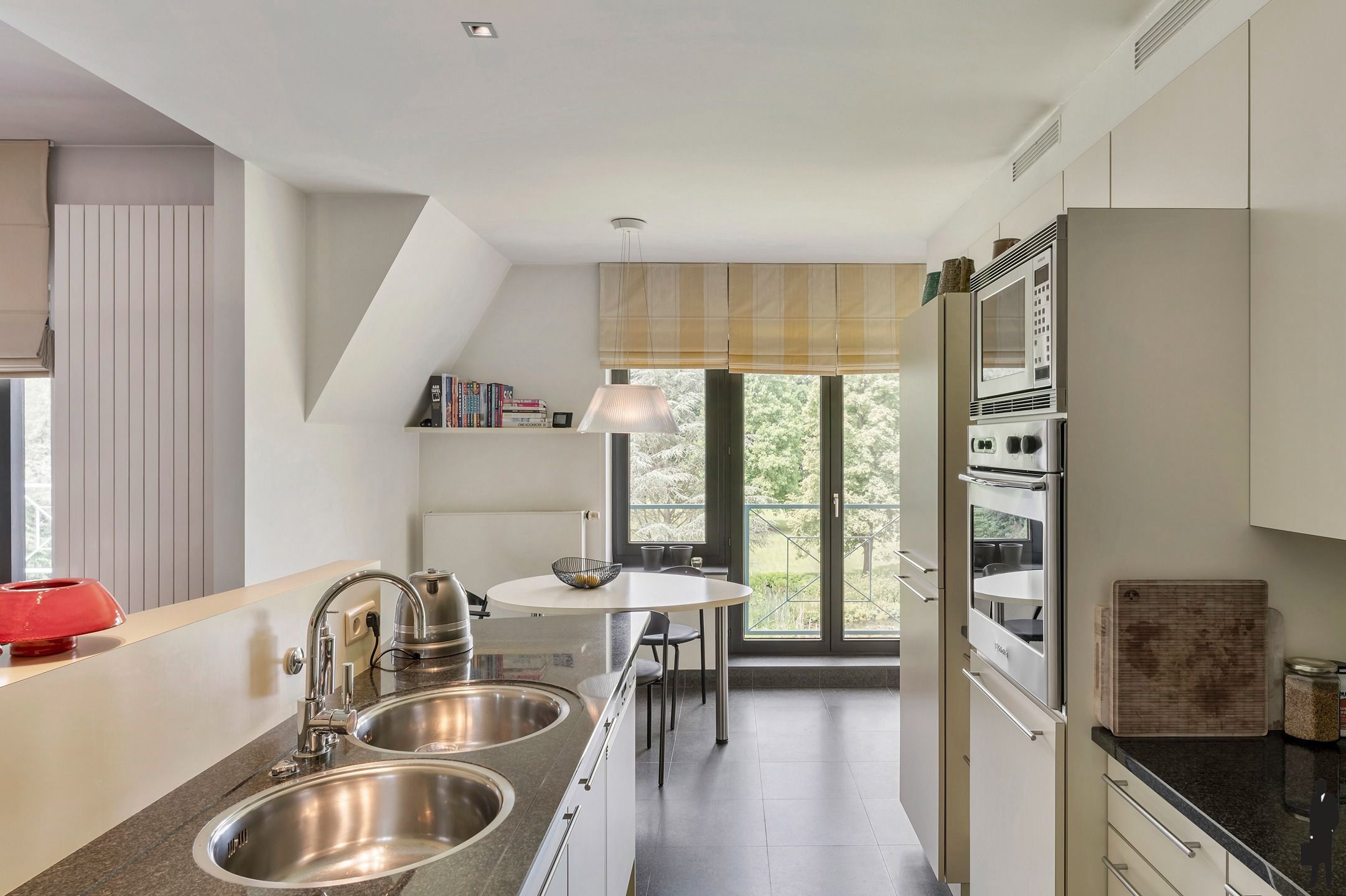 Luxe ca. 195m² appartement met zonneterras in De List foto 7