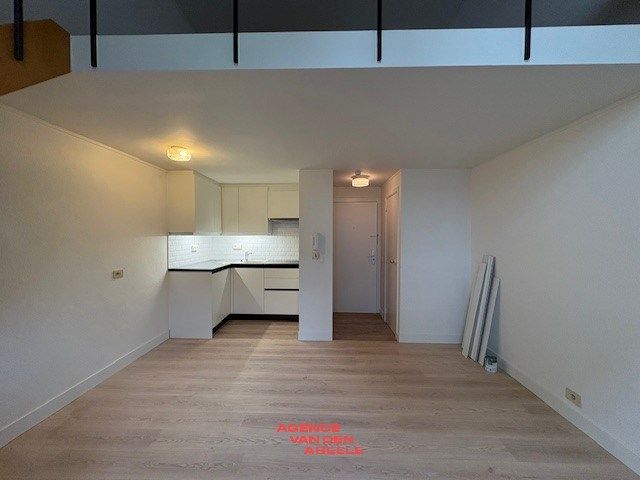 GERENOVEERDE Duplexstudio in centrum Brugge foto 2