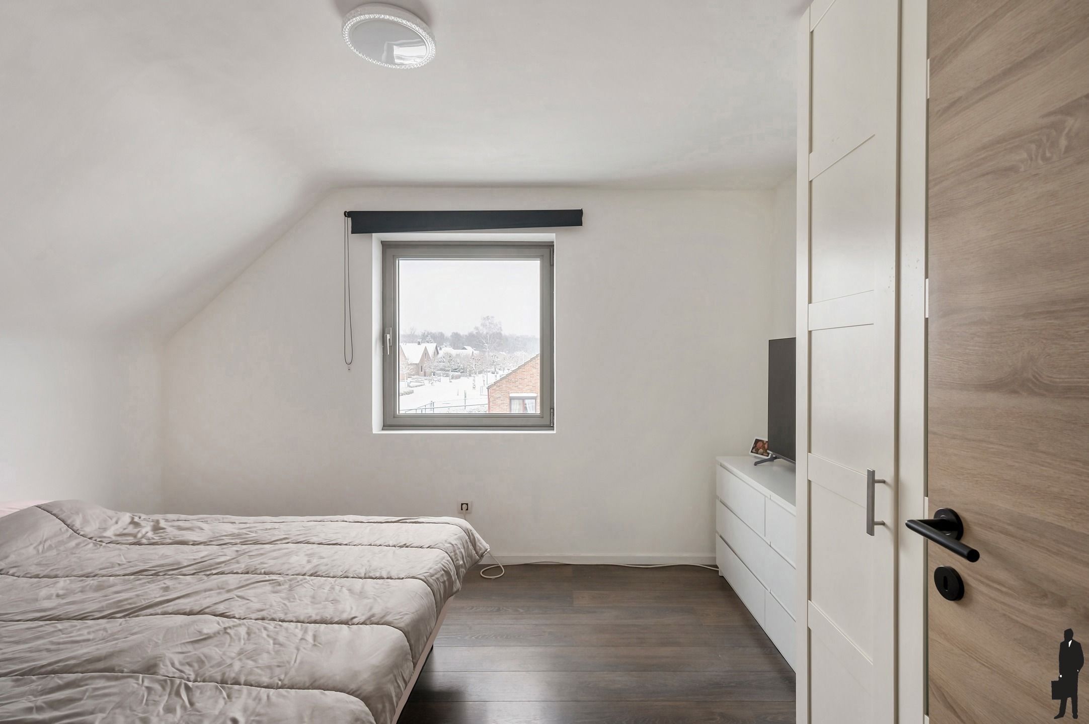 Volledig instapklare woning met 4 slpks te Putte- Kapellen! foto 16