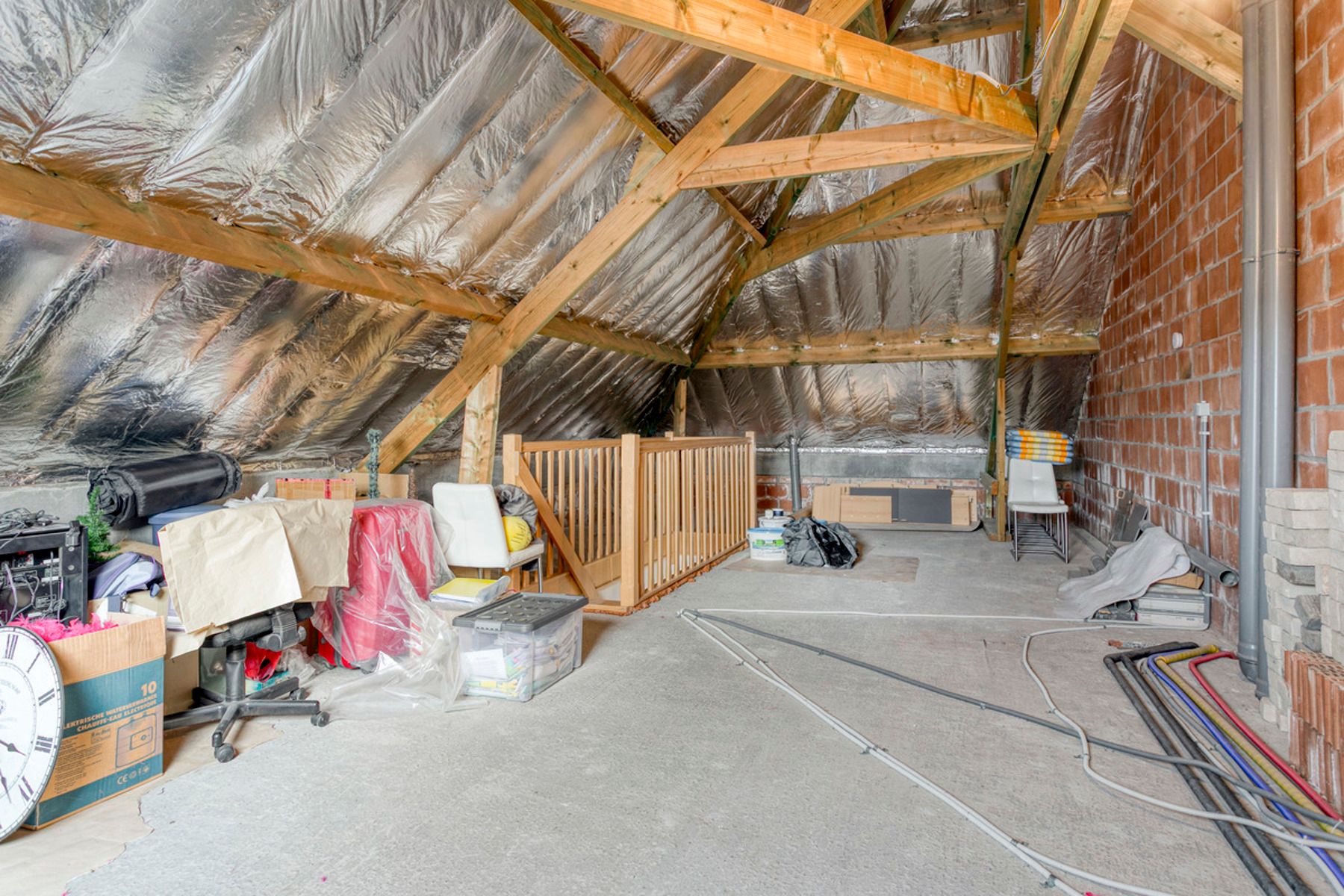 Recente HOB met 2 slaapkamers, tuin en garage! foto 17