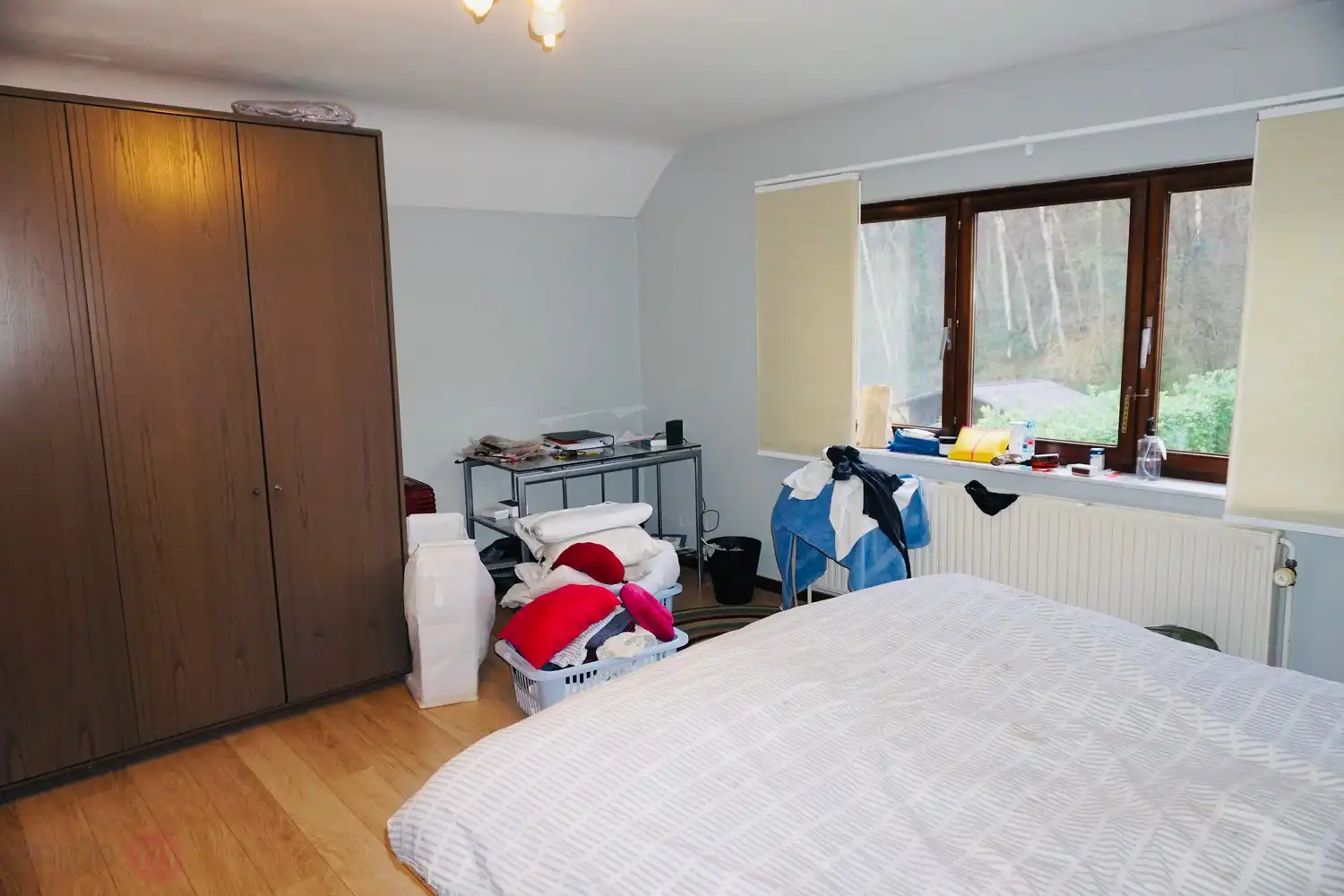 Rustig gelegen woning met 4 slaapkamers, bureau (of extra slaapkamer), garage en grote tuin. foto 21