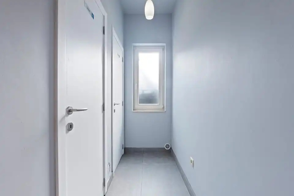 RUIM HANDELSPAND MET WOONST OP TOPLOCATIE IN ZOUTLEEUW foto 8