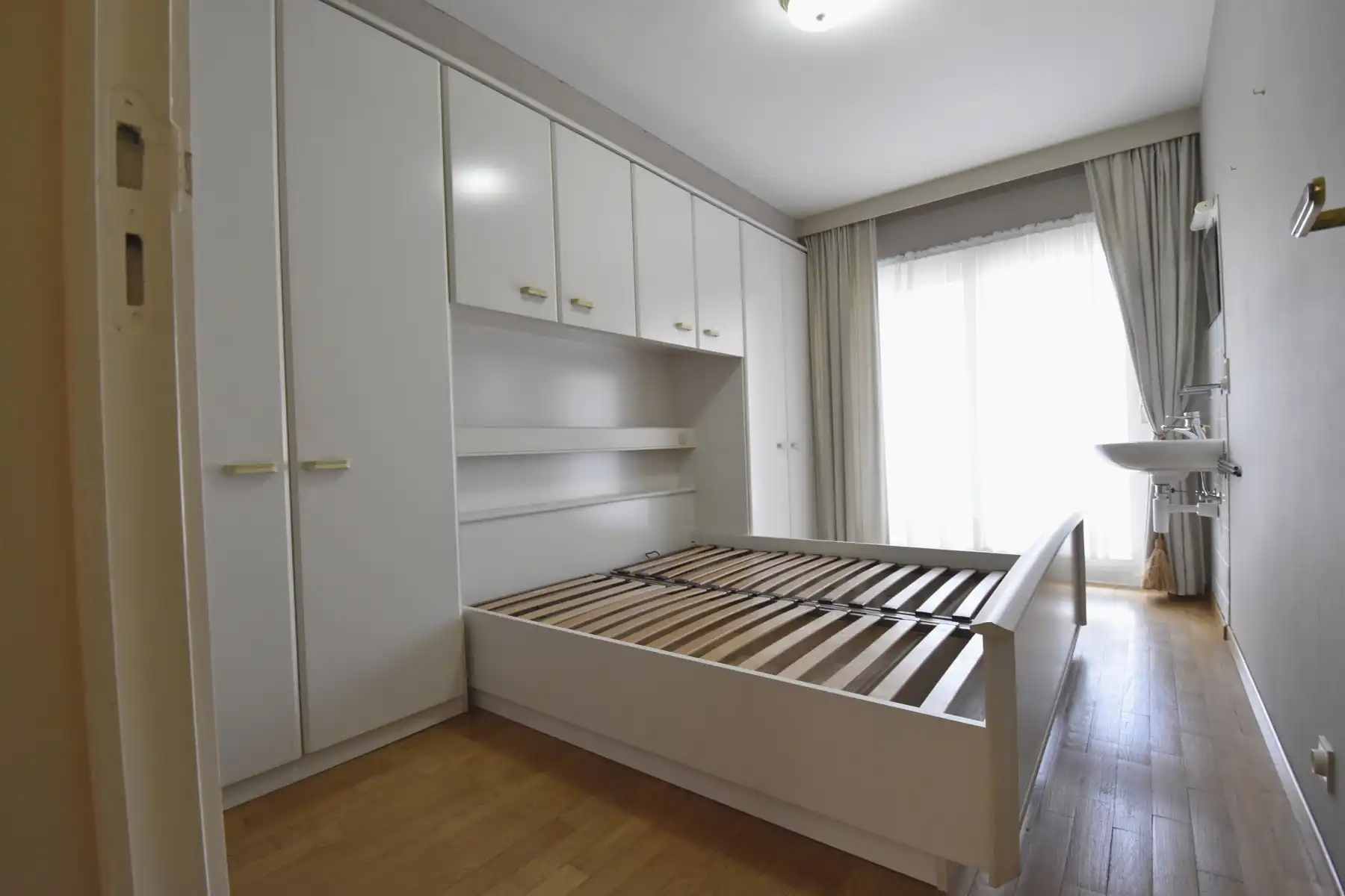 Appartement te huur foto 8