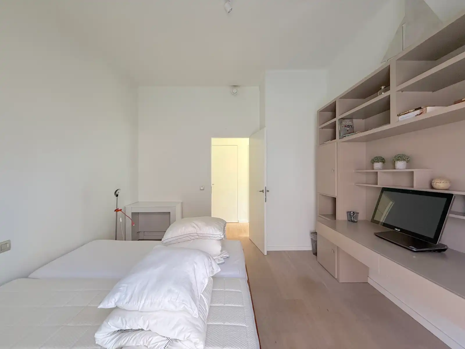 Tuinappartement met 2 slaapkamers nabij de zee en het strand foto 17