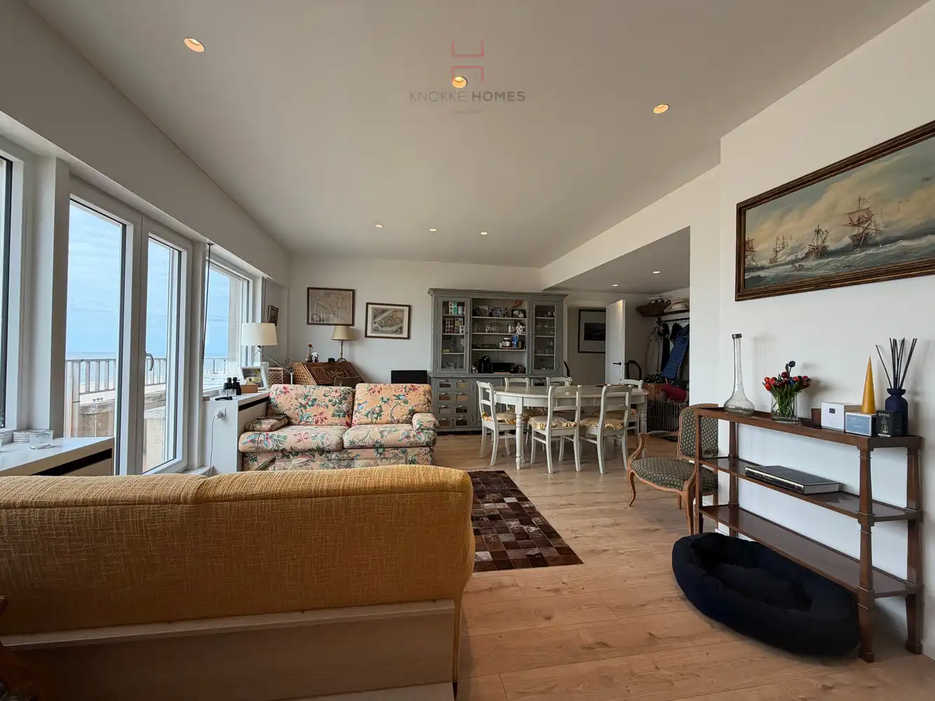 Gerenoveerd appartement op de zeedijk aan het Albertstrand foto 5