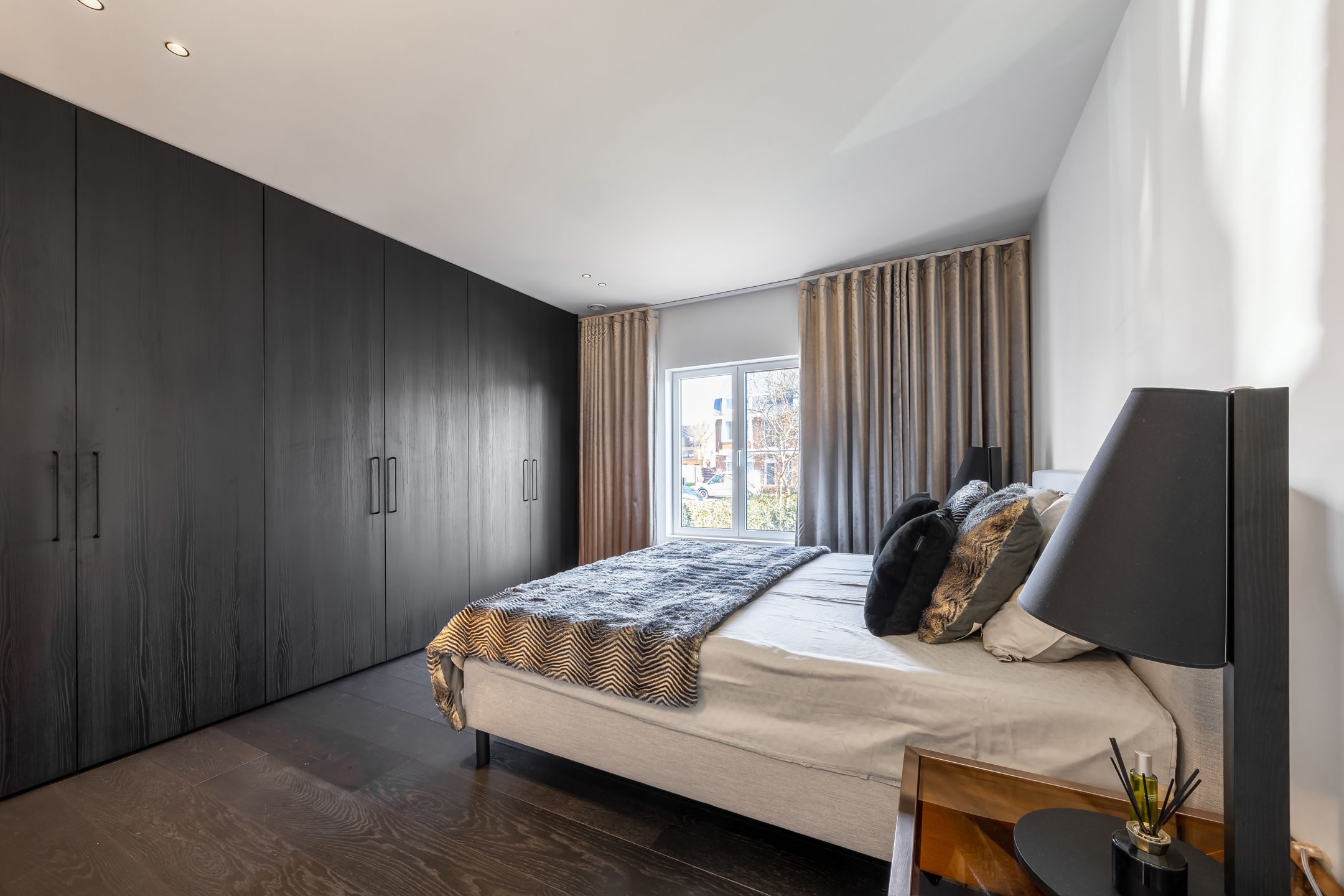 LUXE GERENOVEERDE VILLA, 4 slpk, 3 bdks, zwembad + poolhouse foto 26