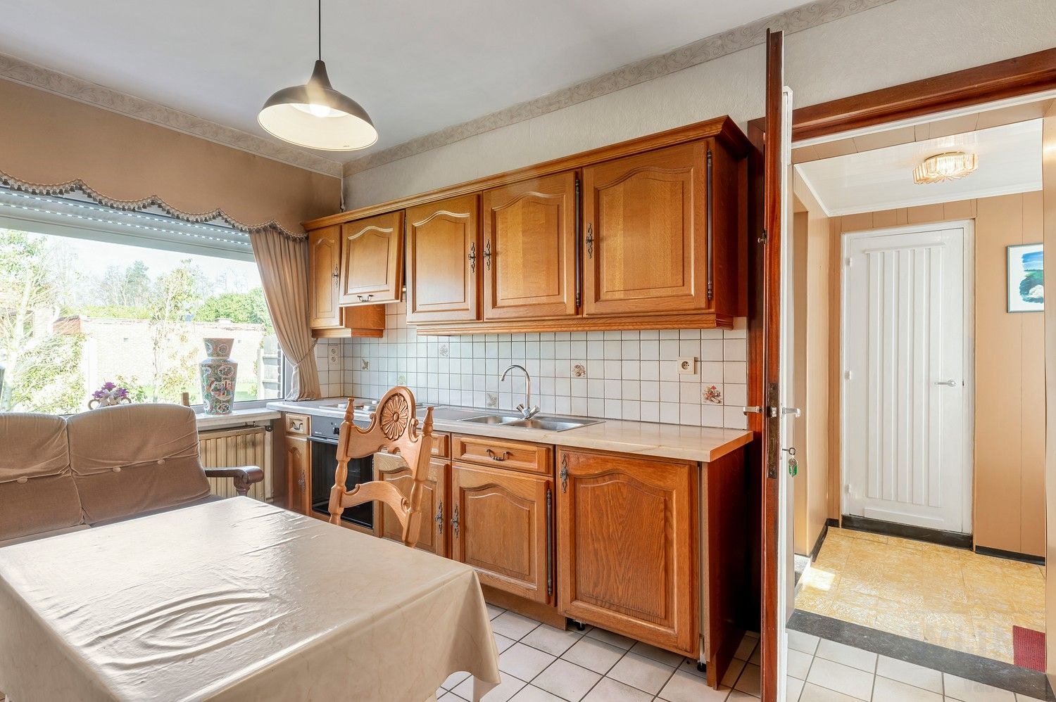 Charmante woning op 675 m². foto 13