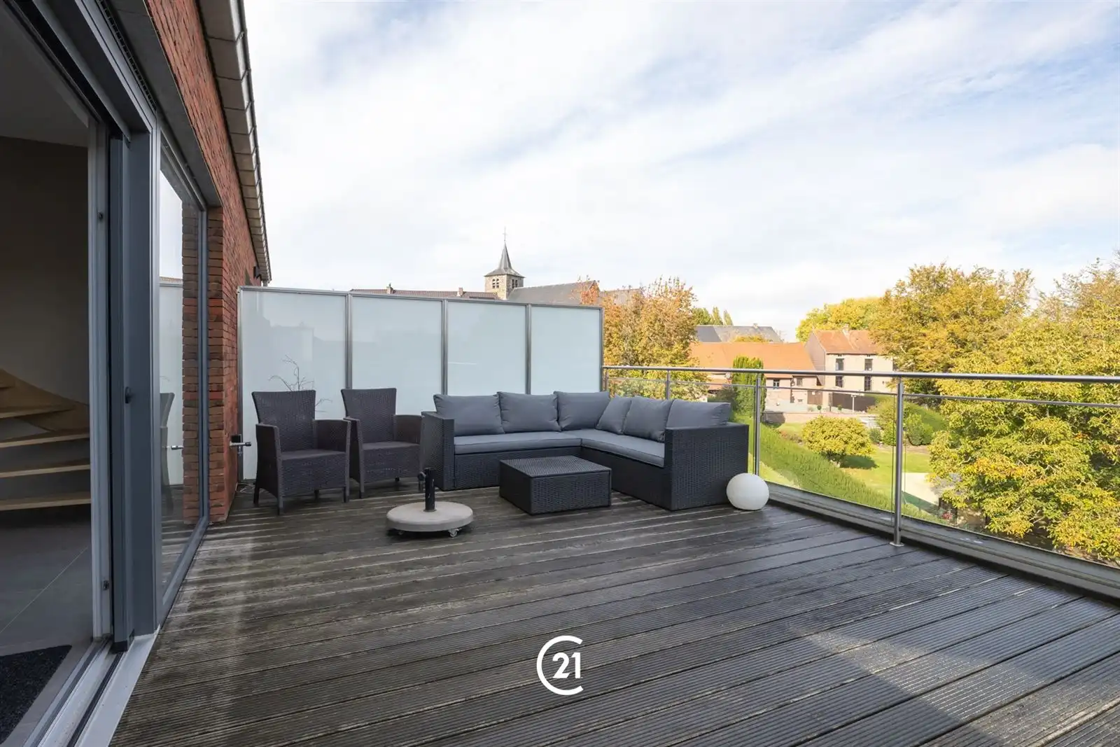 Prachtig duplexappartement met 3 kamers en groot terras met subliem uitzicht foto 14