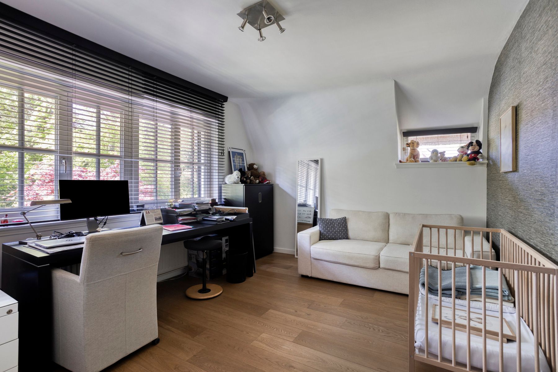 IN OPTIE - Prachtige woning met rieten dak en 3-4 slpk foto 15