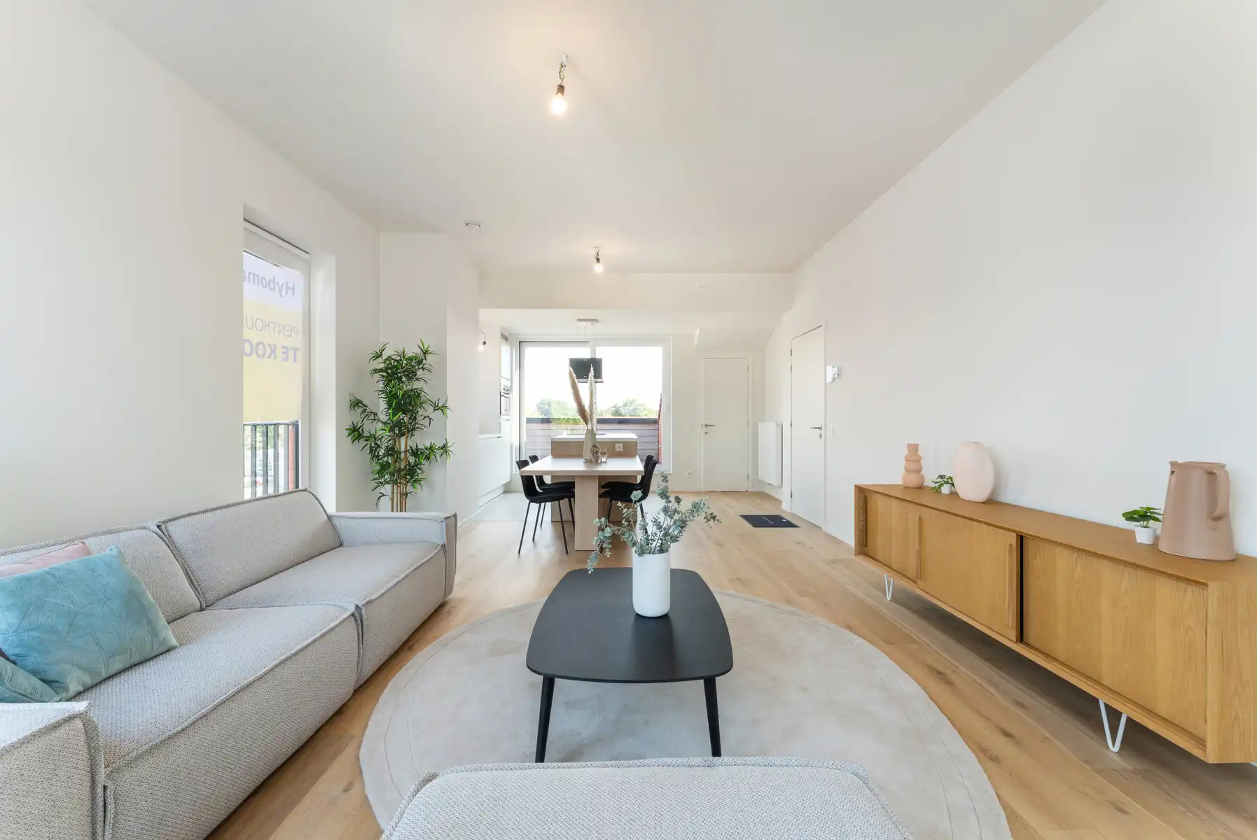 Instapklaar nieuwbouwappartement foto {{pictureIndex}}