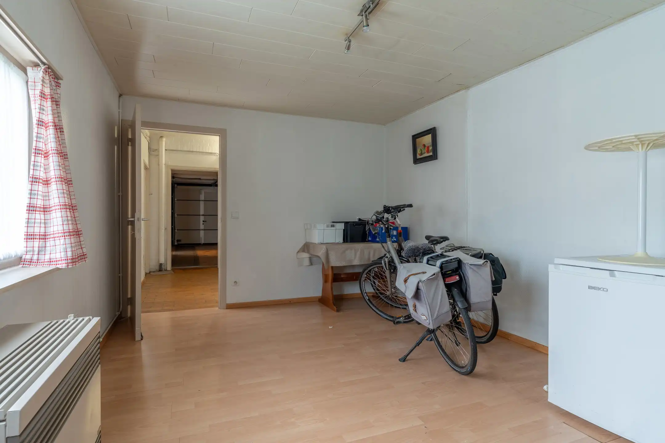 Gunstig gelegen woning met 3 slpks en garage op  505 m² foto 22