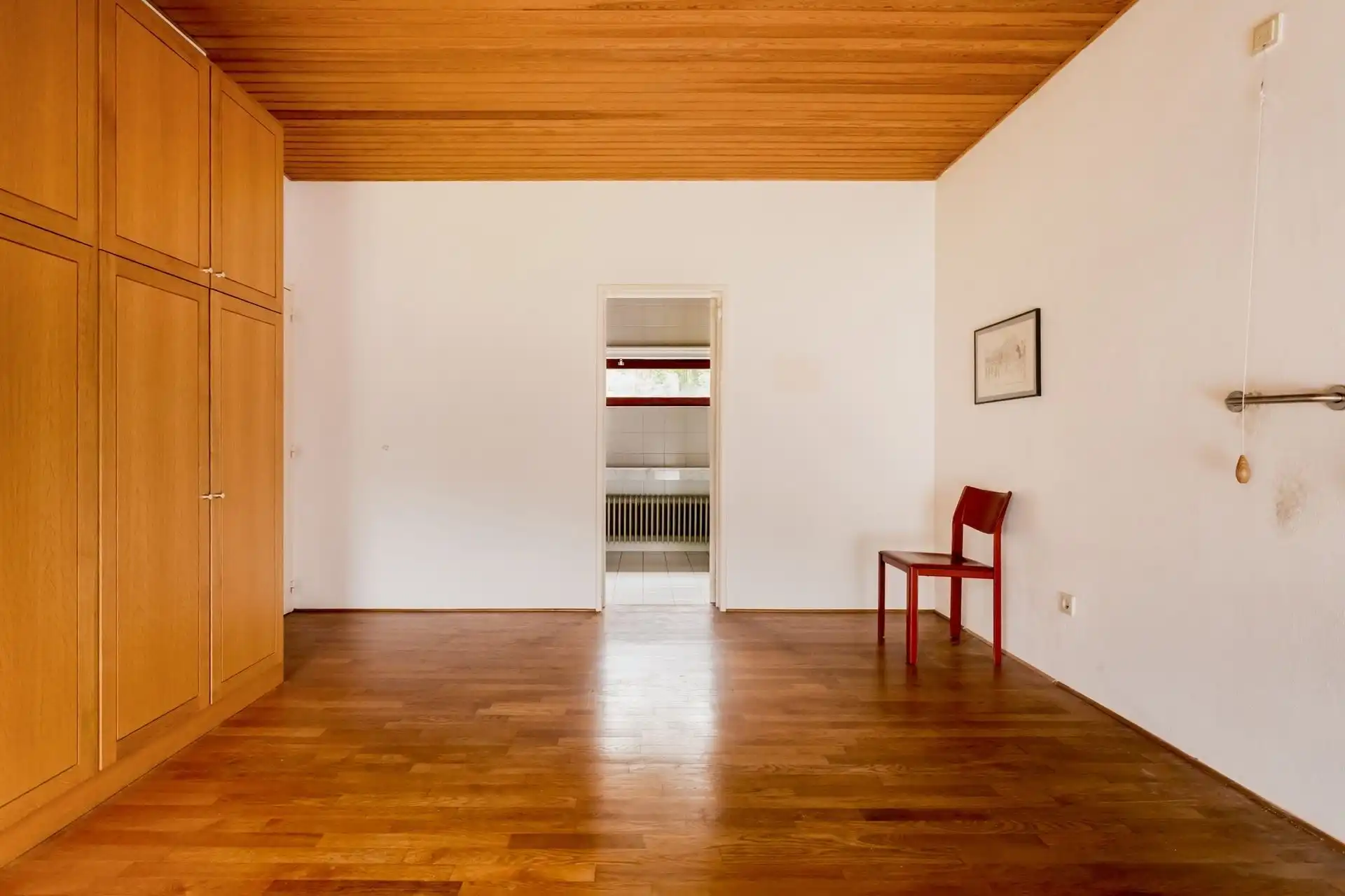 Villa met privébos op een perceel van 4.350 m²  foto 22