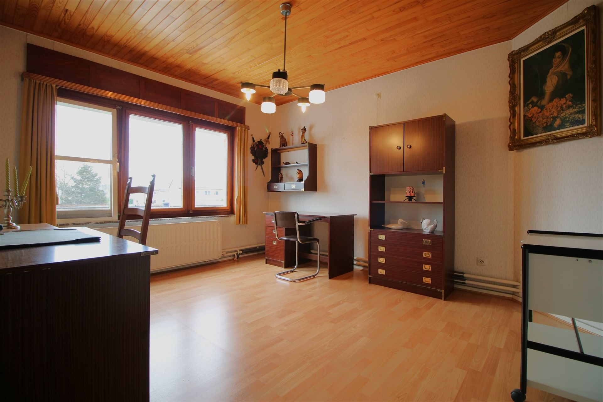 Ruime woning met garage, 4 slpk & tuin foto 16