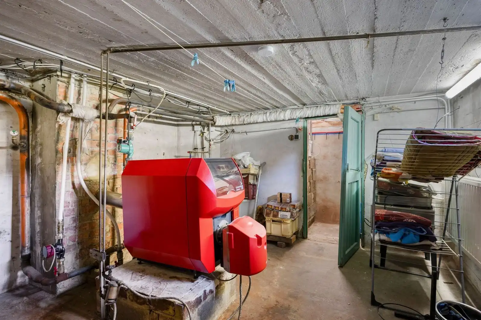 Unieke woning op mooi perceel van 12a foto 23