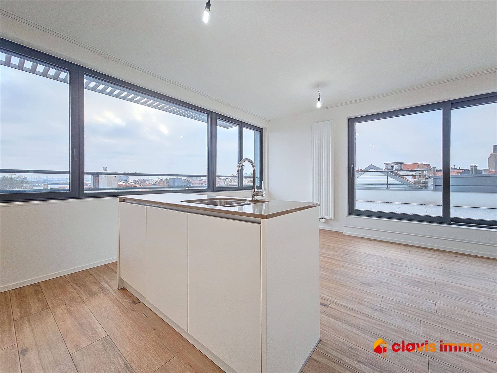 Prachtige penthouse met uitzonderlijk terras foto 4