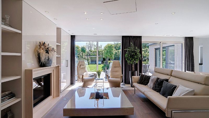 Zeer rustig gelegen villa van 330m² op 8a45ca met prachtige zuidgerichte tuin foto 5