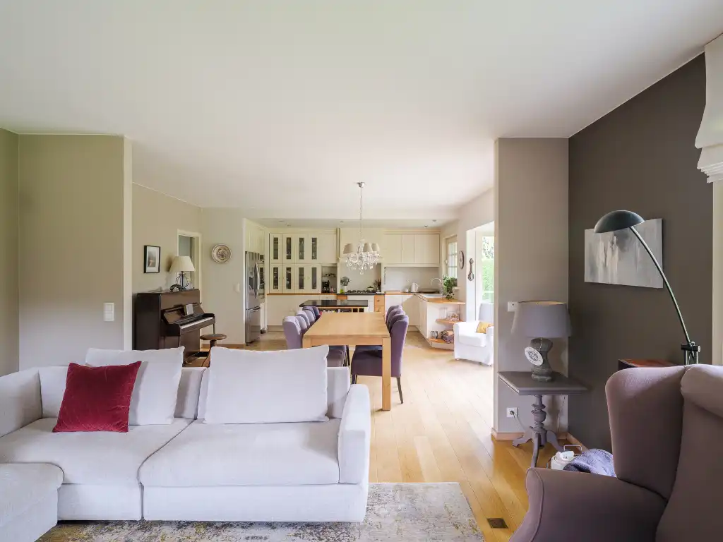 Vrijstaande gezinswoning op een perceel van 1.072 m², nabij Lochristi centrum foto 2