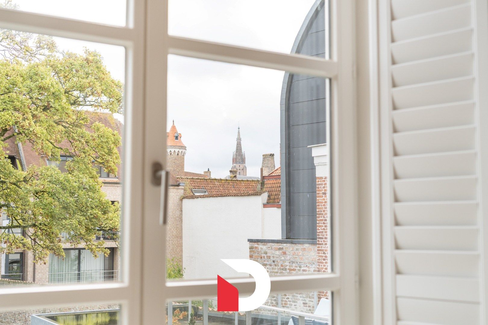 Uiterst exclusief aanbod op een centrale en serene ligging in de Brugse binnenstad. foto 14