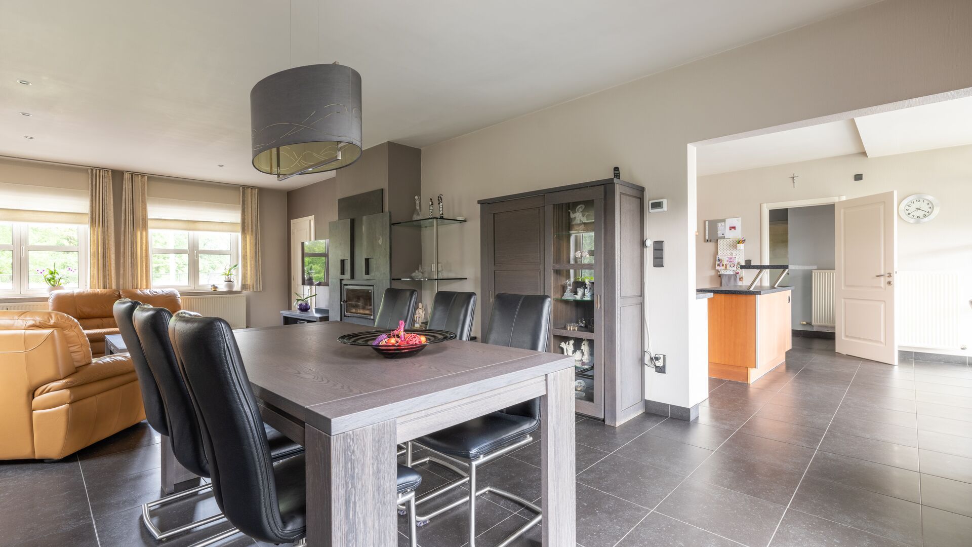 Landelijk gelegen villa foto 7