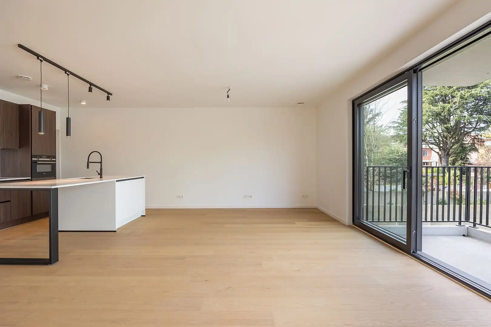 NIEUWBOUWAPPARTEMENT onder registratierechten  foto 3