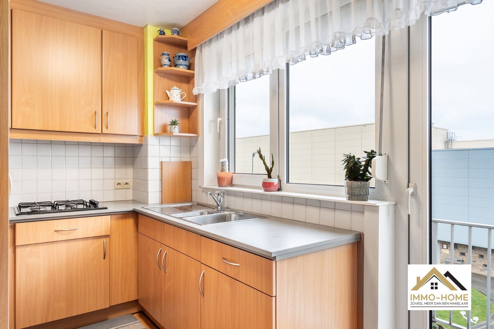 Ruim appartement met uitzicht over skyline Gent  foto 5