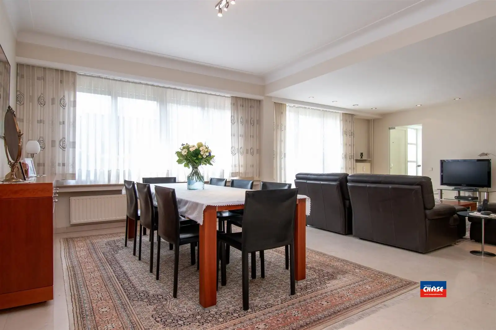 Woonhuis | twee appten + tuin + P  foto 7