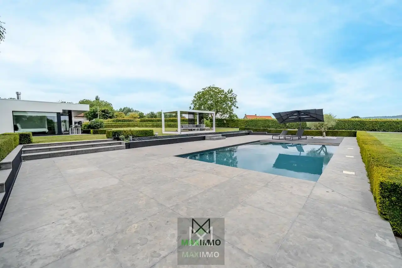 Exclusieve villa in Heuvelland op uiterst discrete topligging foto 3