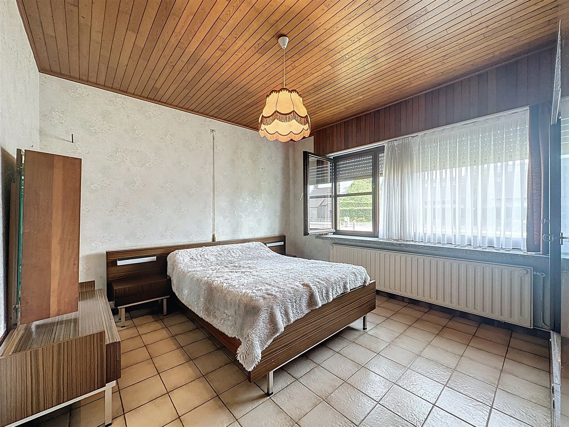 Open bebouwing met 4 slaapkamers op perceel van 2.062m² omringd door velden! foto 19
