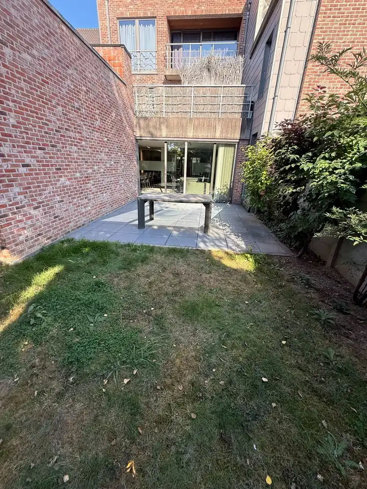 Instapklaar en strategisch gelegen kantoor-/praktijkpand (170 m²) met 6 autostaanplaatsen op toplocatie in Ninove foto 23