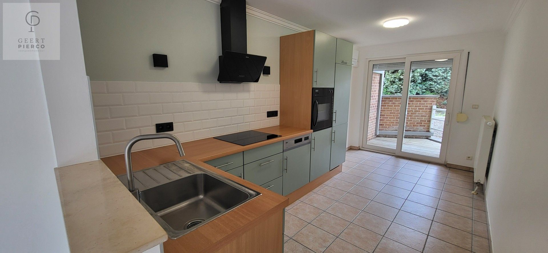 Volledig gerenoveerd stadsappartement hartje Landen foto 6