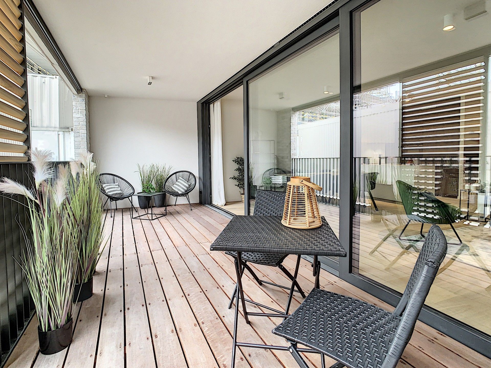 Gelijkvloers nieuwbouw appartement met terras van 18 m² en 2 slaapkamers in prestieuse residentie Refuga in hartje Hasselt. foto 16
