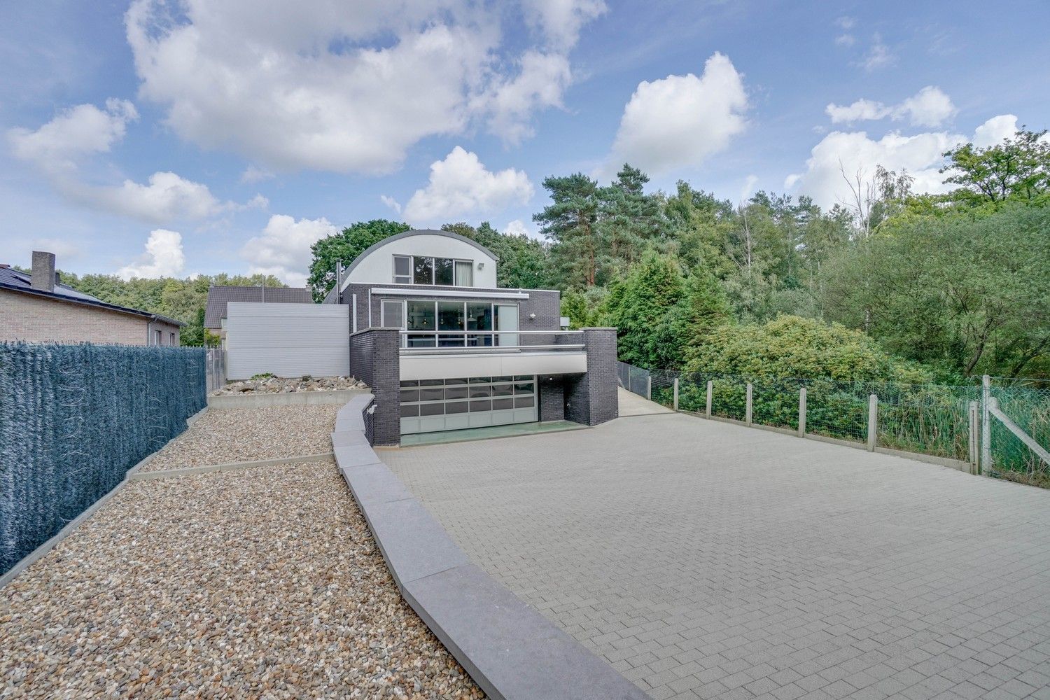Stijlvolle uitstekend gelegen villa (Pop Art geïnspireerd) foto {{pictureIndex}}