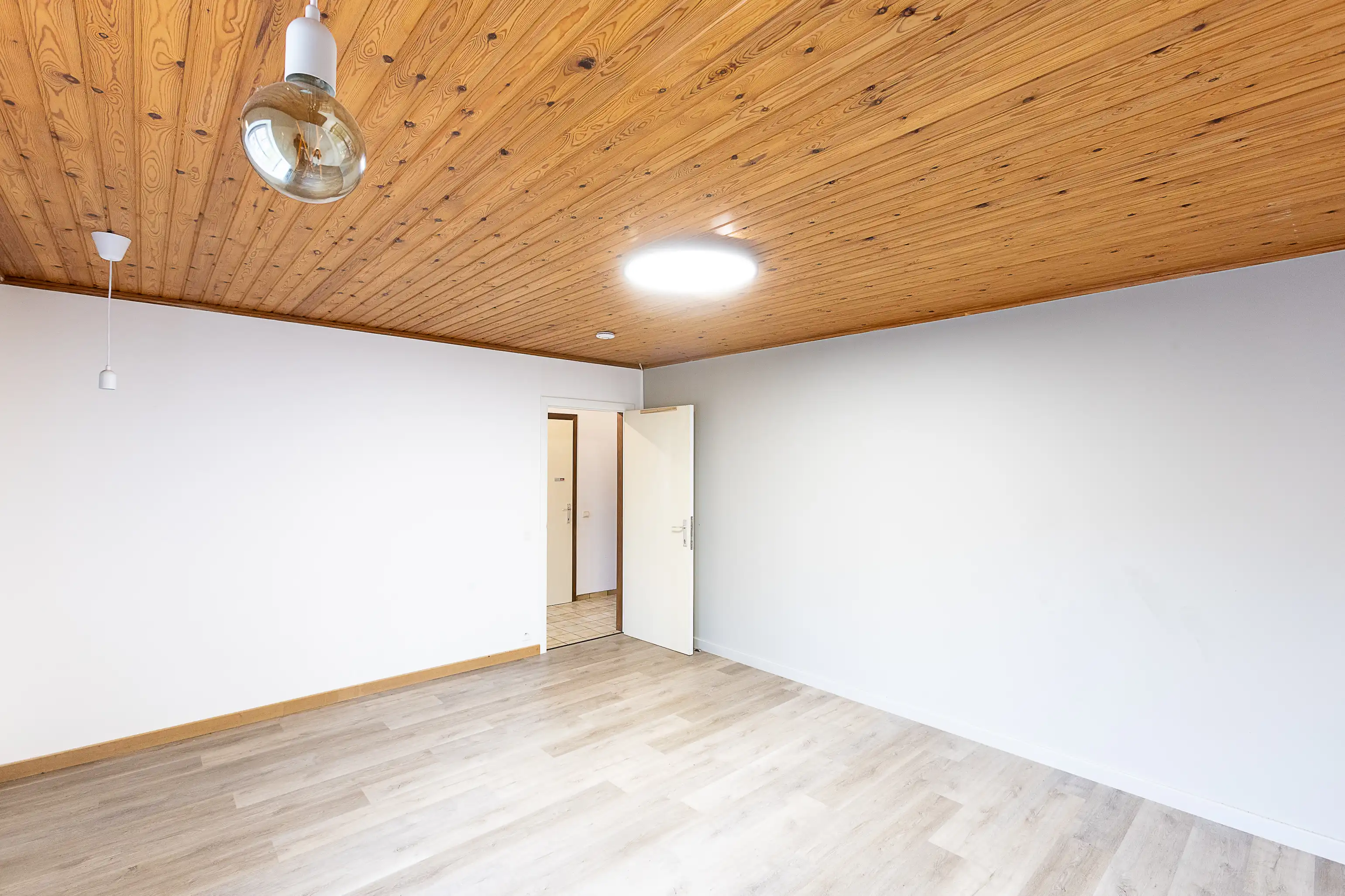 Multifunctionele woning met 4 slaapkamers en praktijkruimte foto 23