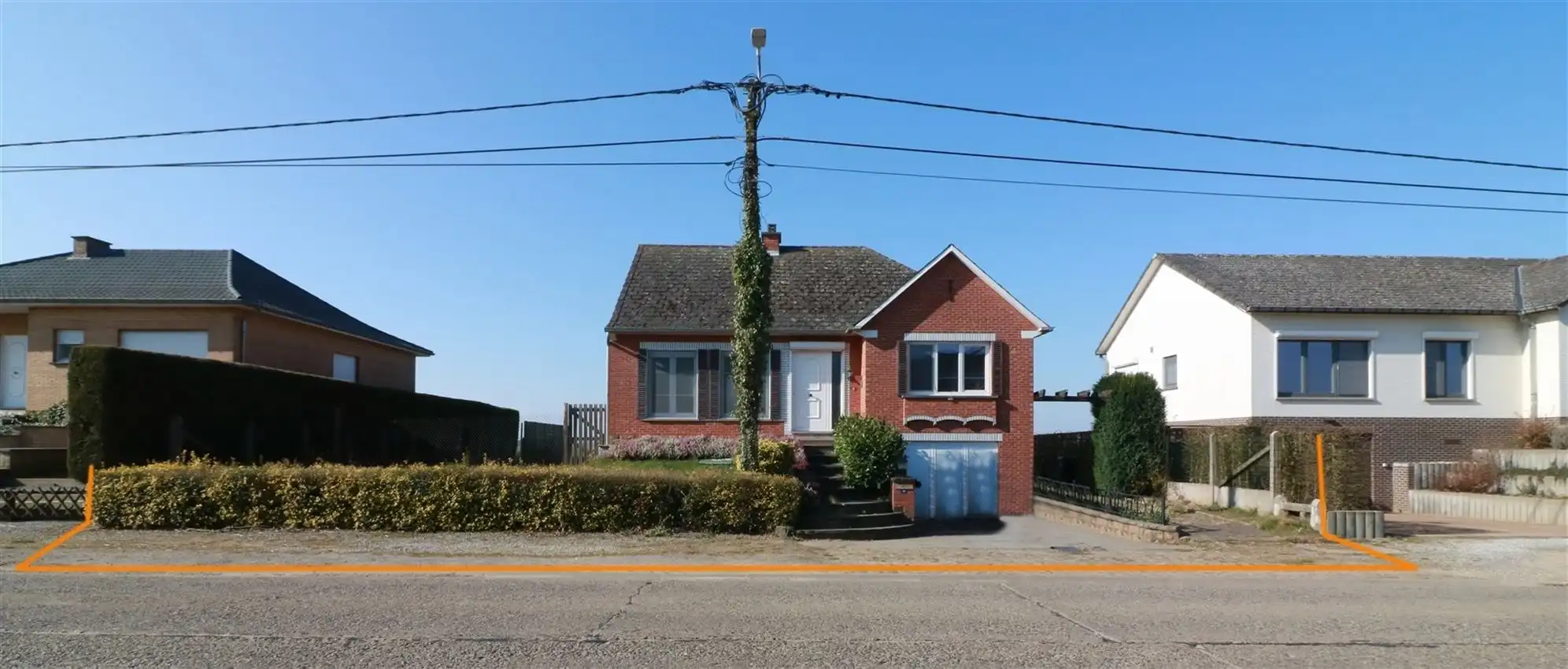 Gusting gelegen woning met 2 slpk, garage en tuin foto 35