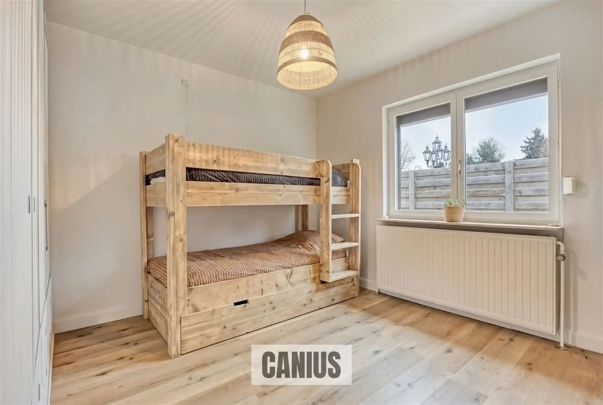 KNAPPE WONING MET 4 SLAAPKAMERS foto 24