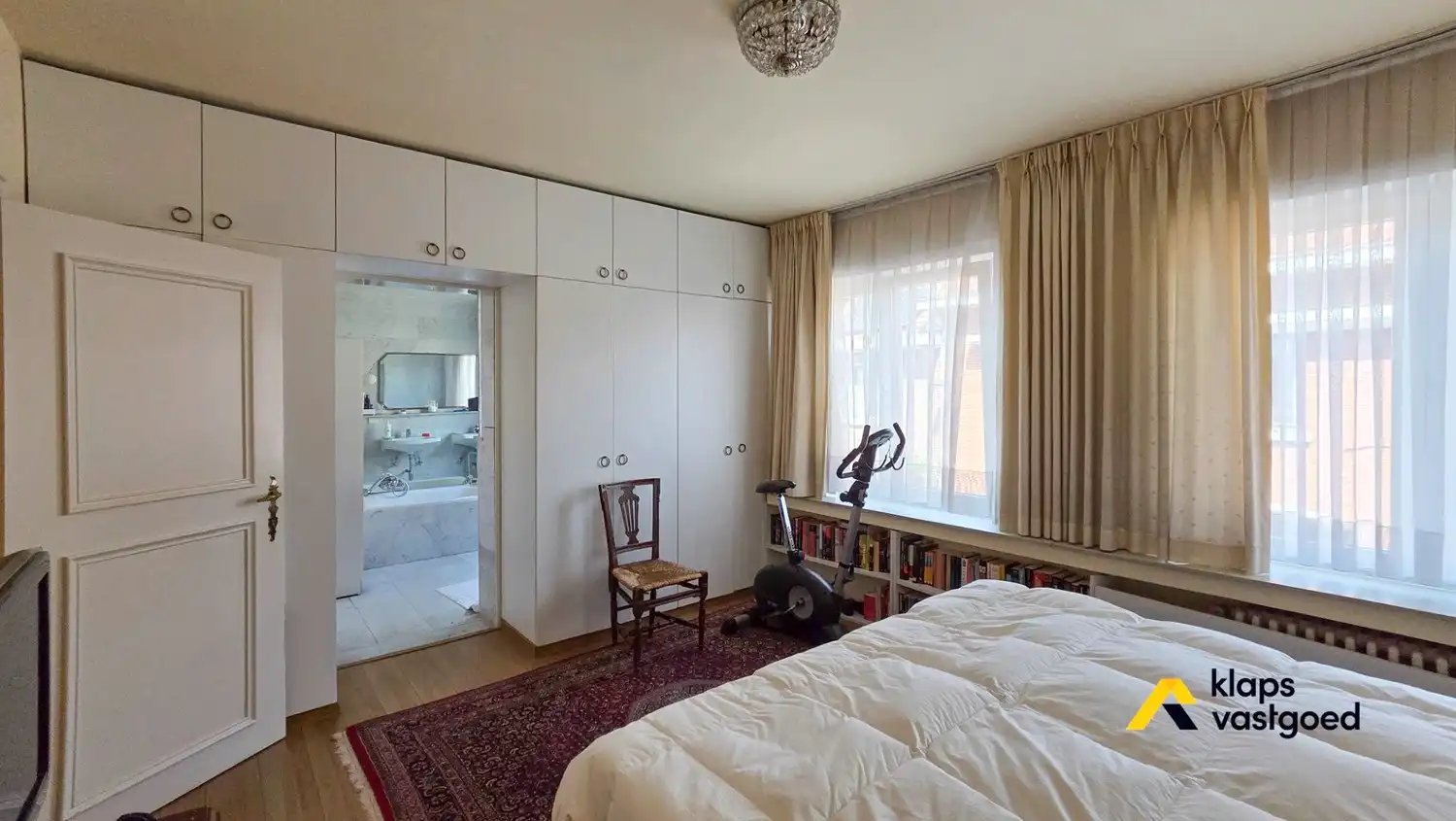 Appartement met 4 slaapkamers en meer dan 200m² bewoonbare oppervlakte op toplocatie in Bree centrum foto 15