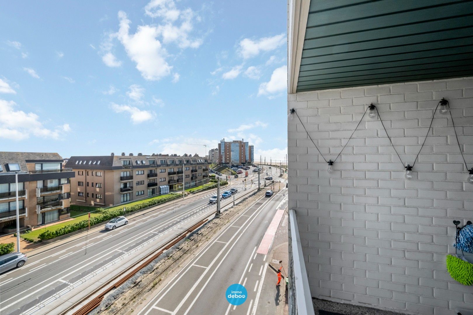 Instapklaar appartement met zonneterras en zijdelings zeezicht foto 4