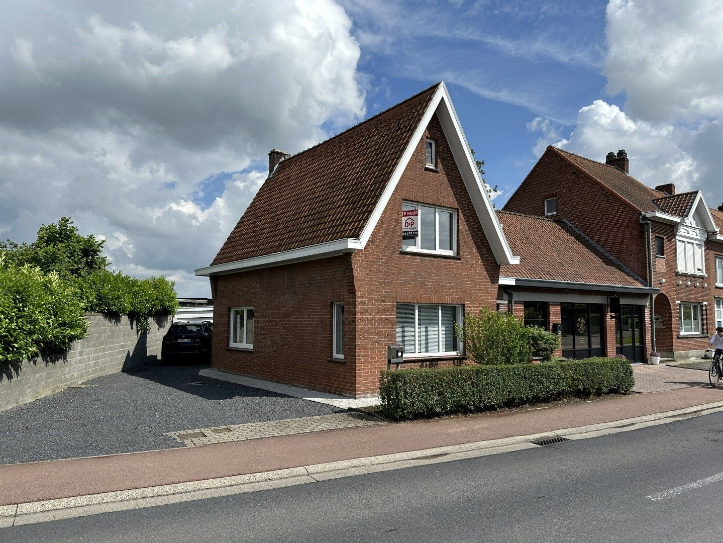 Instapklaar gerenoveerde woning, 2 slp, garage, Torhout foto 2