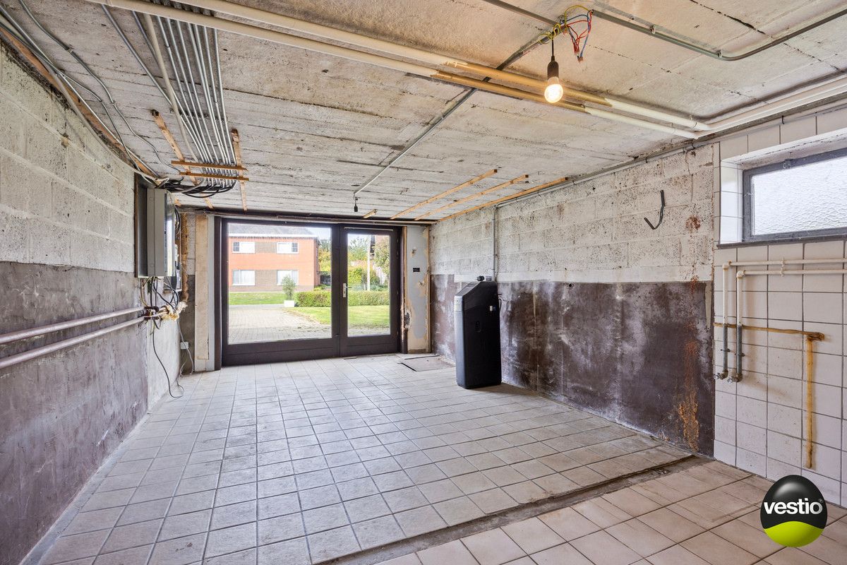RUSTIG GELEGEN SPLIT LEVEL WONING OP 21A10CA TE KORTESSEM. foto 25