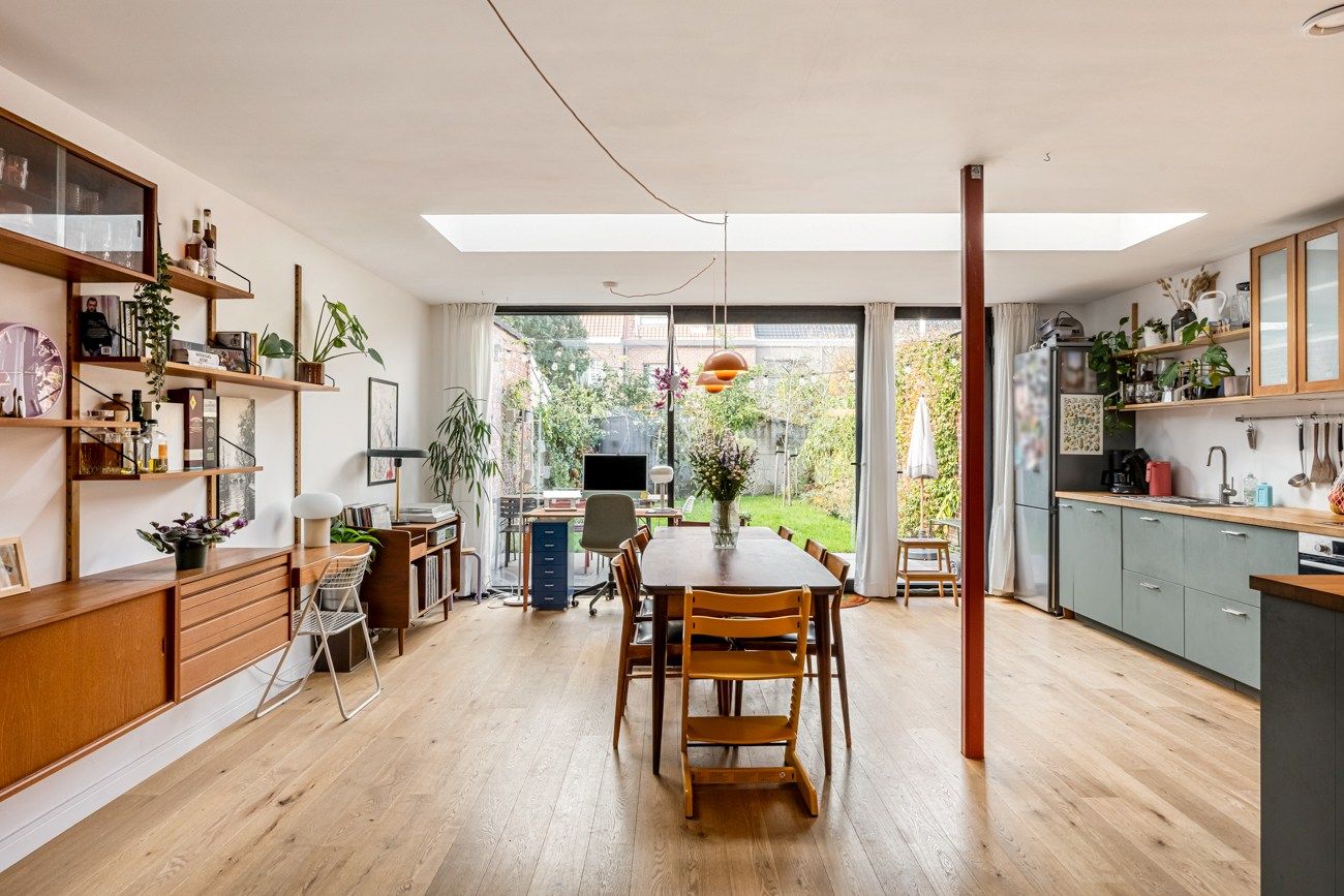 Instapklare charmante woning met 4 slaapkamers en tuin in Gent foto 6